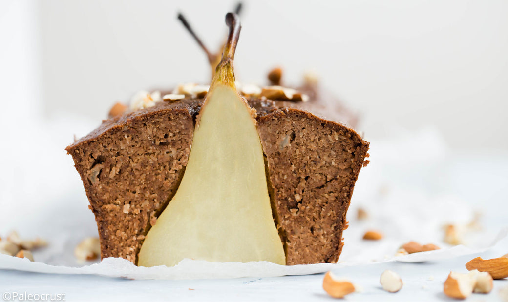 bare-biology-health-recipe-chocolate-and-vanilla-poached-pear-almond-cake-gluten-free-paleo