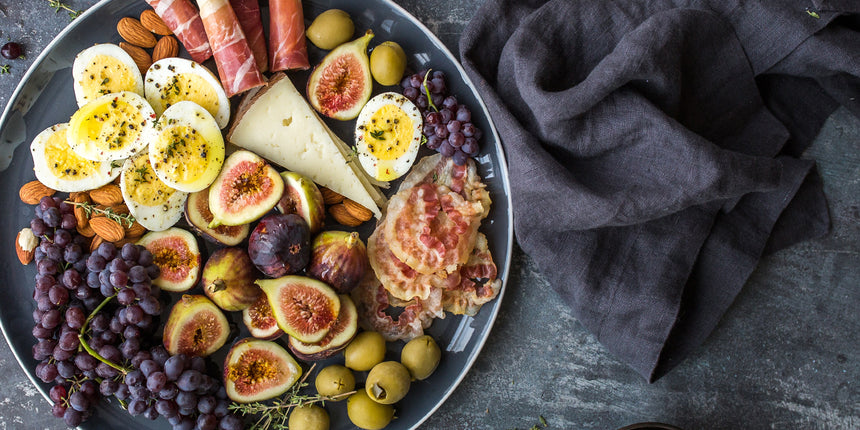 bowl-of-figs-cheese-and-meat