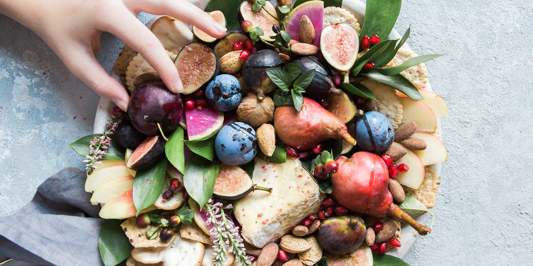 fruit-and-cheese-basket